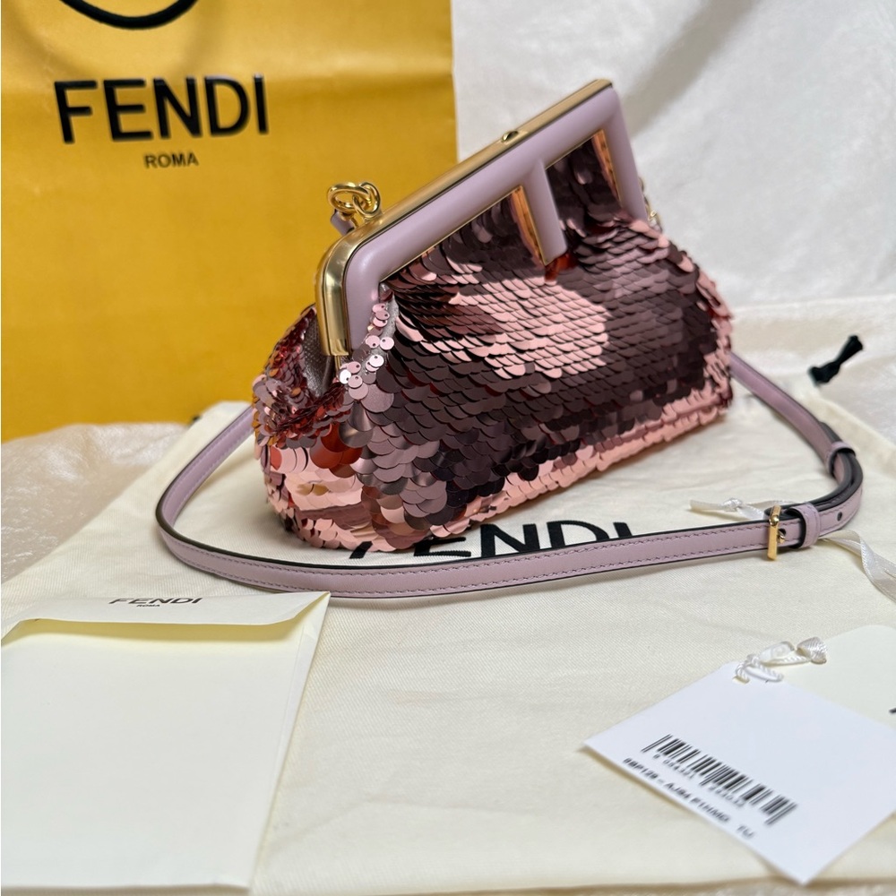 •••SOLD•••New Fendi First Shoulder Sequin Bag in Pink - Picture 4 of 15